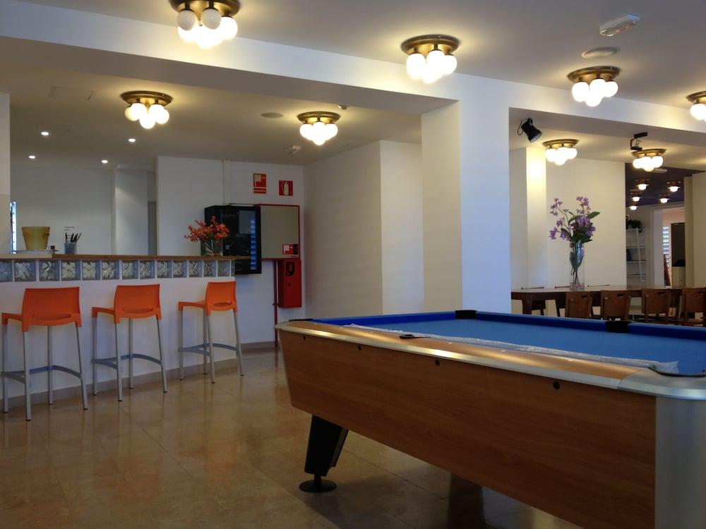 Hostal Estrella De Mar Youth Calella